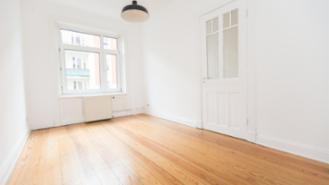 Unfurnished 15 sqm room in a shared flat for 01.04. or earlier in a nice 2-person flat in Eppendorf next to the UKE