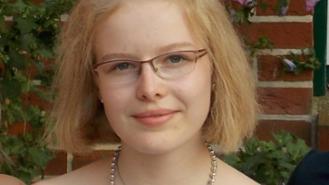 Nele (23)