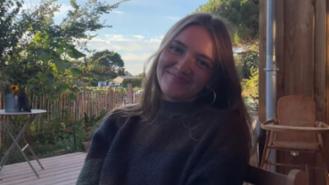 Pauline (22)