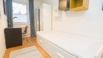Furnished 8 sqm shared room for 01.11. in Hamburg Horn