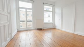 Nice unfurnished 21 sqm shared room for 01.05. very central directly at the main station