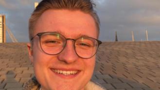 Jonas (21)