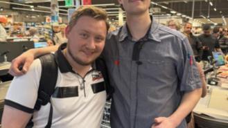 Jannis (23)