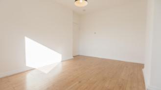 4-person shared flat in Hamburg Harburg- Rathaus, for 01.11 directly at the S-Bahn stop