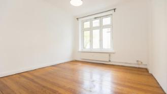 Room available on August 1 in a friendly 4-person shared apartment, 20 sqm with a large window and hardwood floors – in Hamburg Harburg