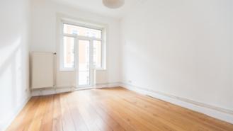 Unfurnished 15 sqm shared room with balcony for 01.09. in a nice 2-room shared flat in Eppendorf next to the UKE